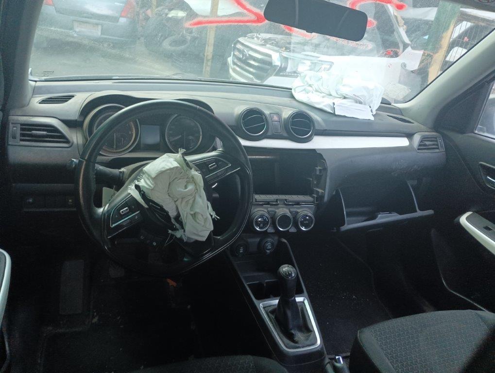 MUñON Suzuki SWIFT 2018  USADO  EN DESARME